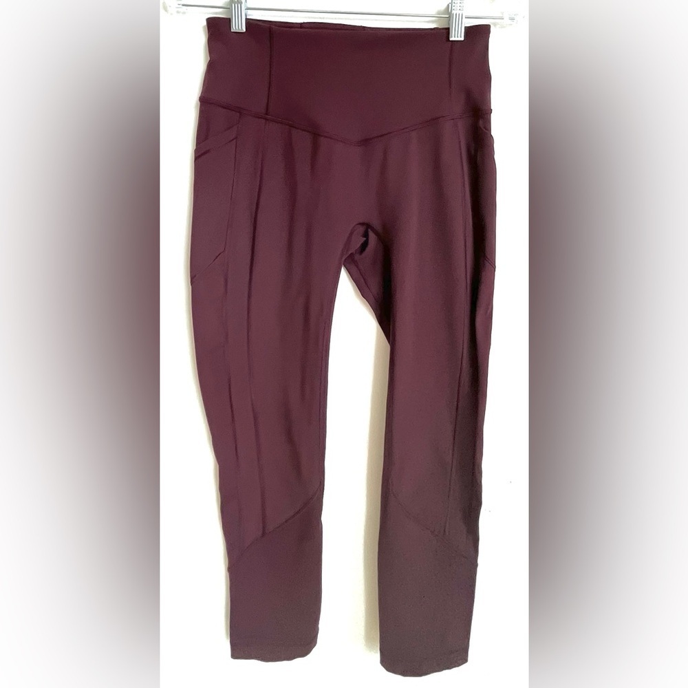 Lululemon Purple Burgundy Cropped Side Pockets Luxtreme Leggings Womens 6 - Picture 2 of 9